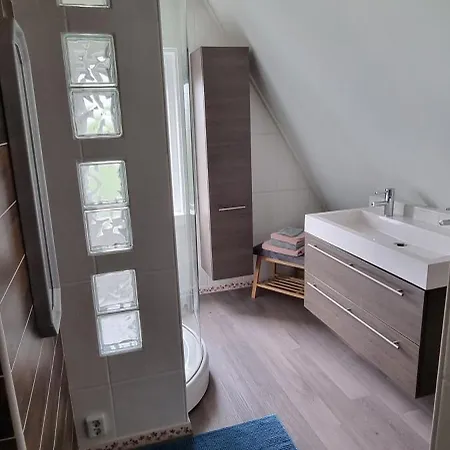 Maaslandje Nocleg ze śniadaniem 3*