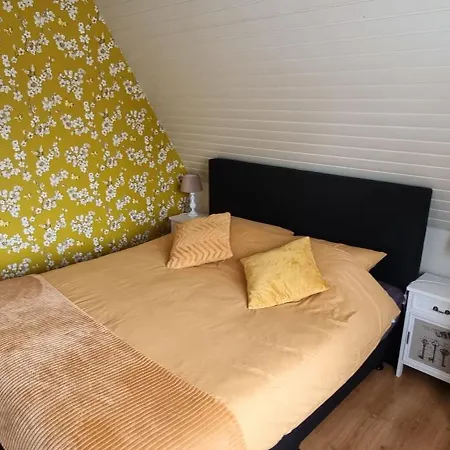 Maaslandje Nocleg ze śniadaniem