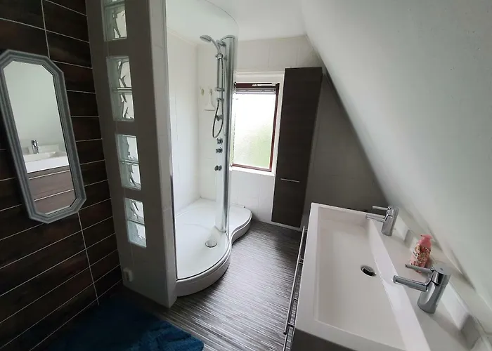 Bed & Breakfast Maaslandje Wijk en Aalburg